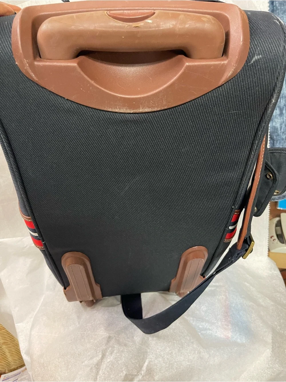 Tommy Hilfiger Travel Duffle Bag/Carry on/With Wheels